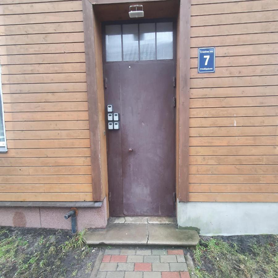 Hot Riga Ernestines Iela 7-7 Enjoy The Feel Of Home And History! Bagian luar foto